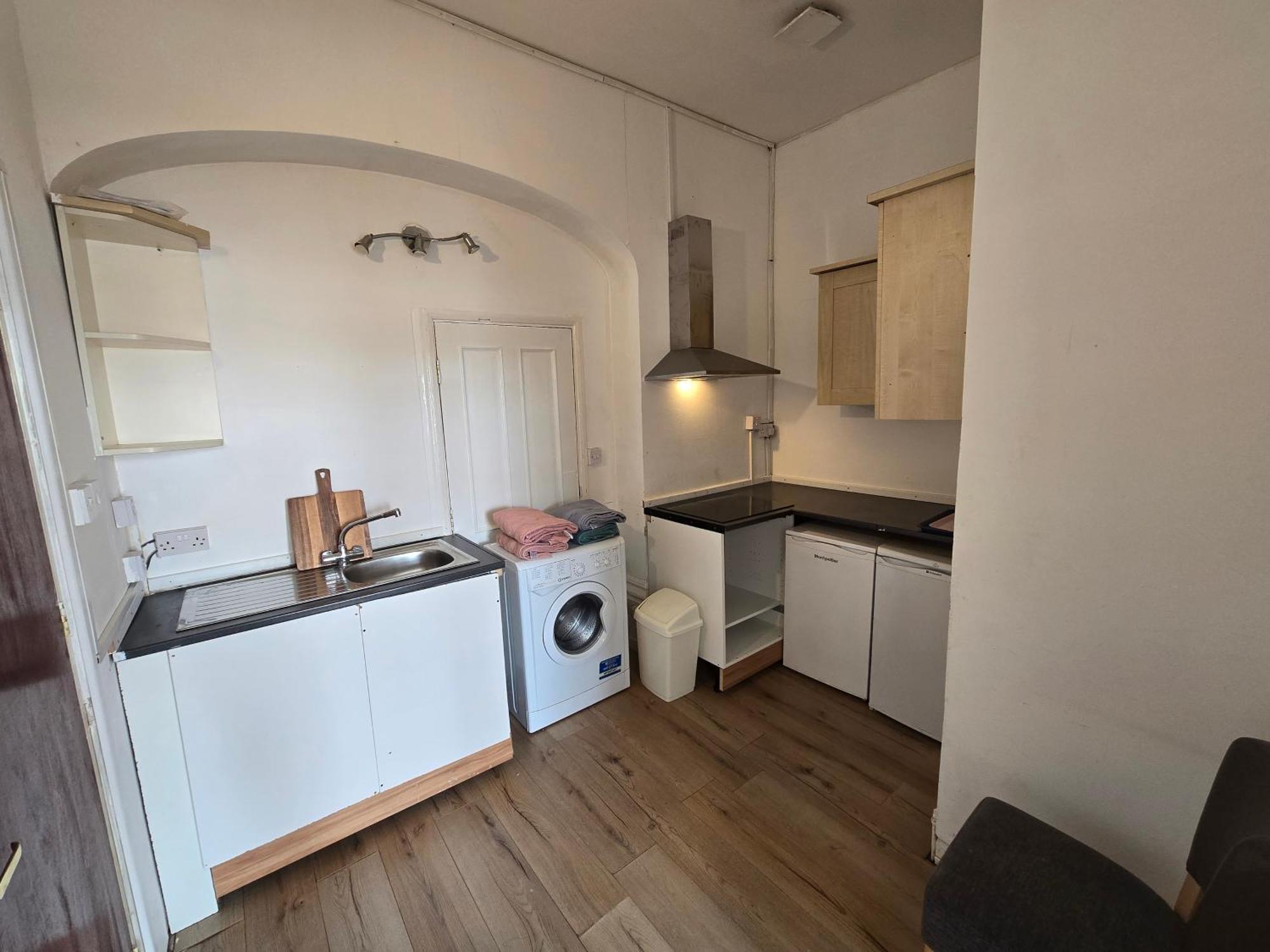 Studio Next To Port, Cliffs, With Parking 도버 외부 사진